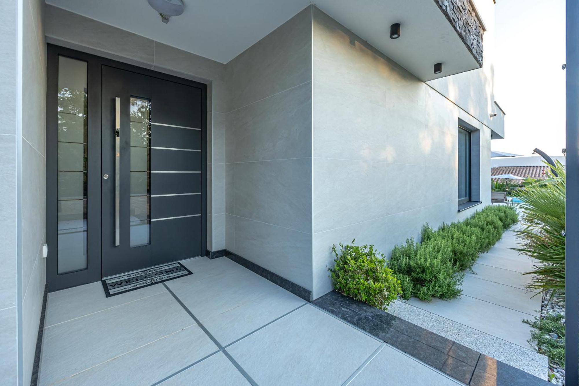 Luxury Villas White Sails Pinezici  Exterior photo