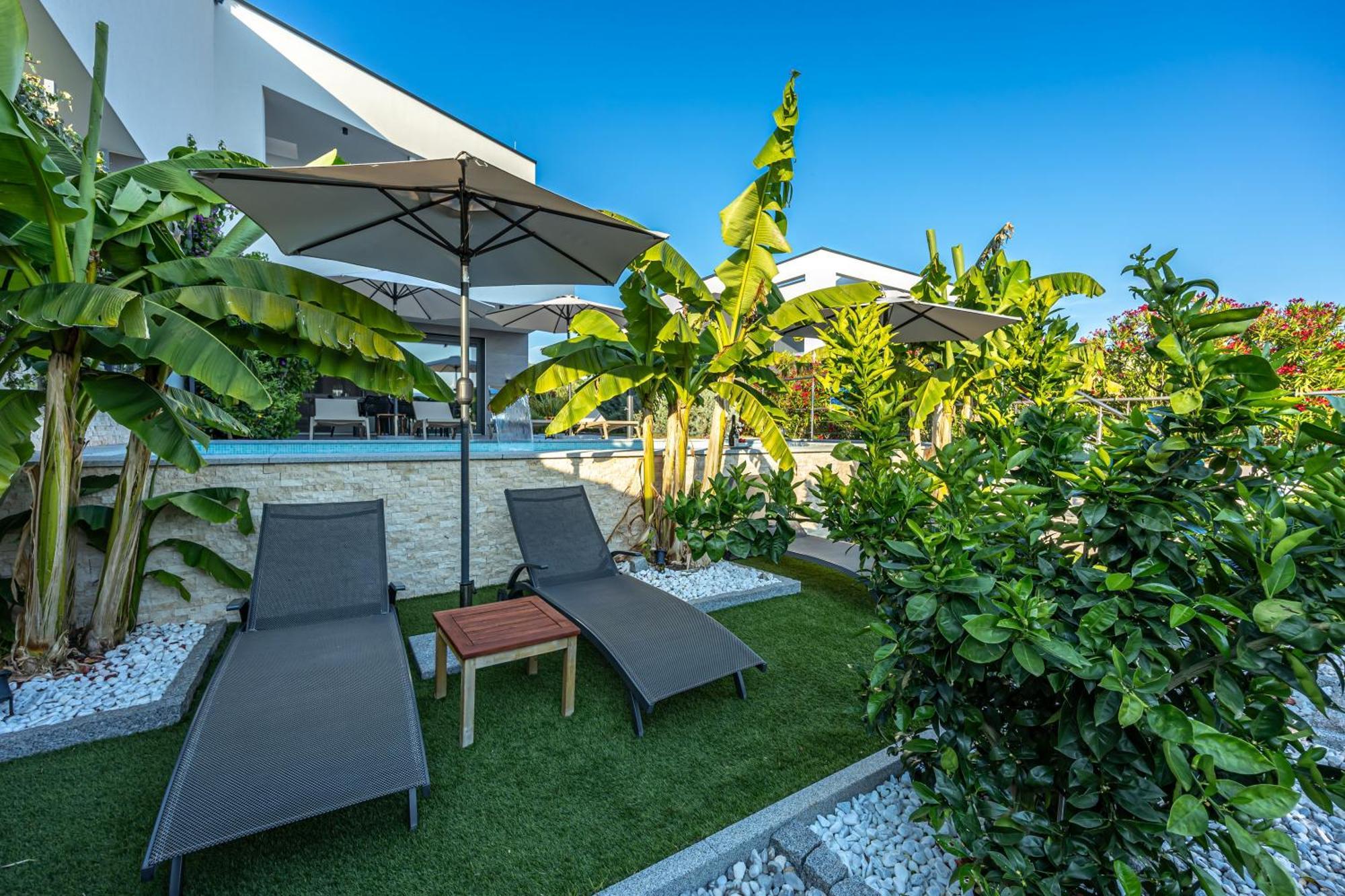 Luxury Villas White Sails Pinezici  Exterior photo