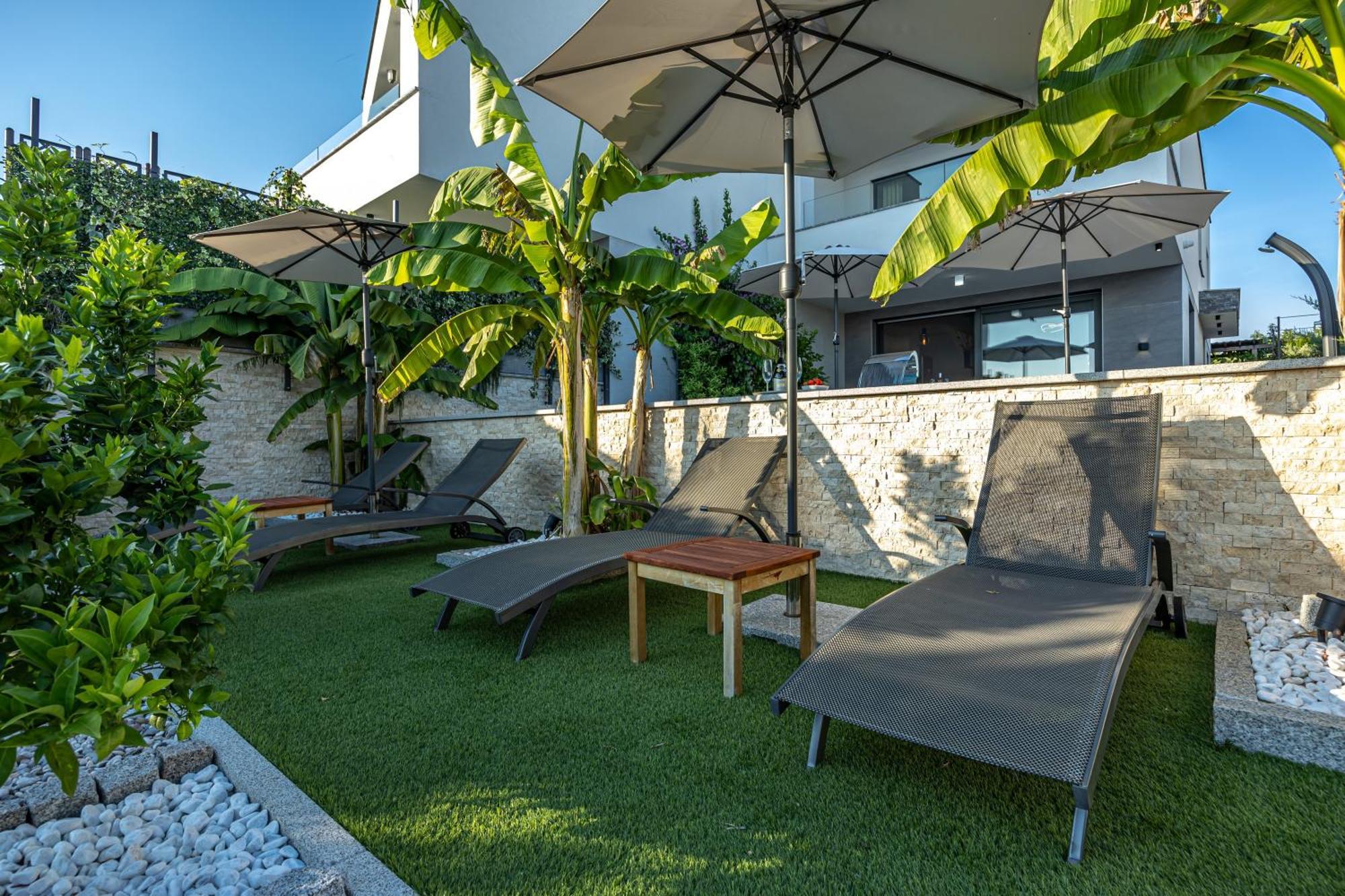 Luxury Villas White Sails Pinezici  Exterior photo