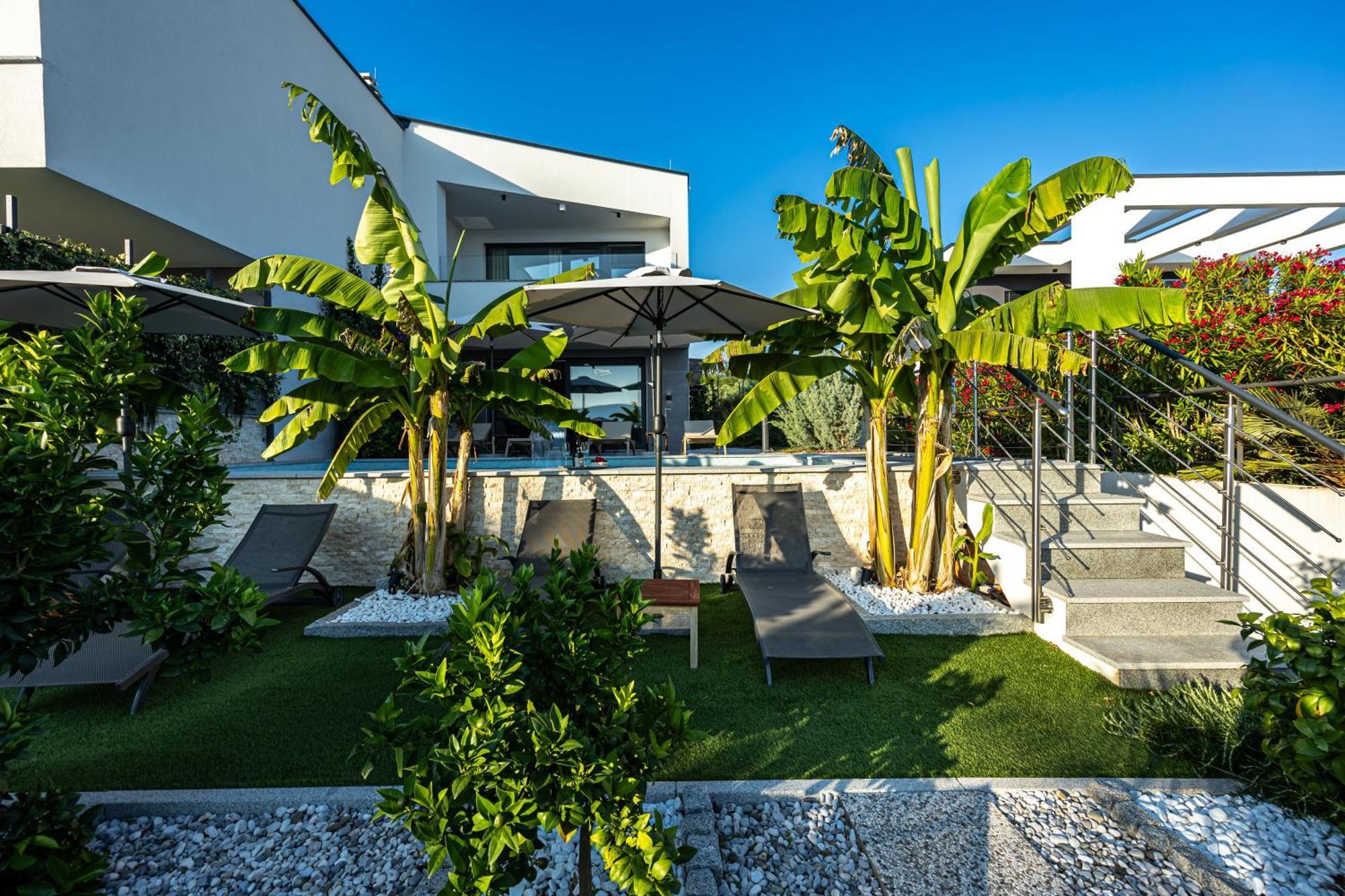 Luxury Villas White Sails Pinezici  Exterior photo
