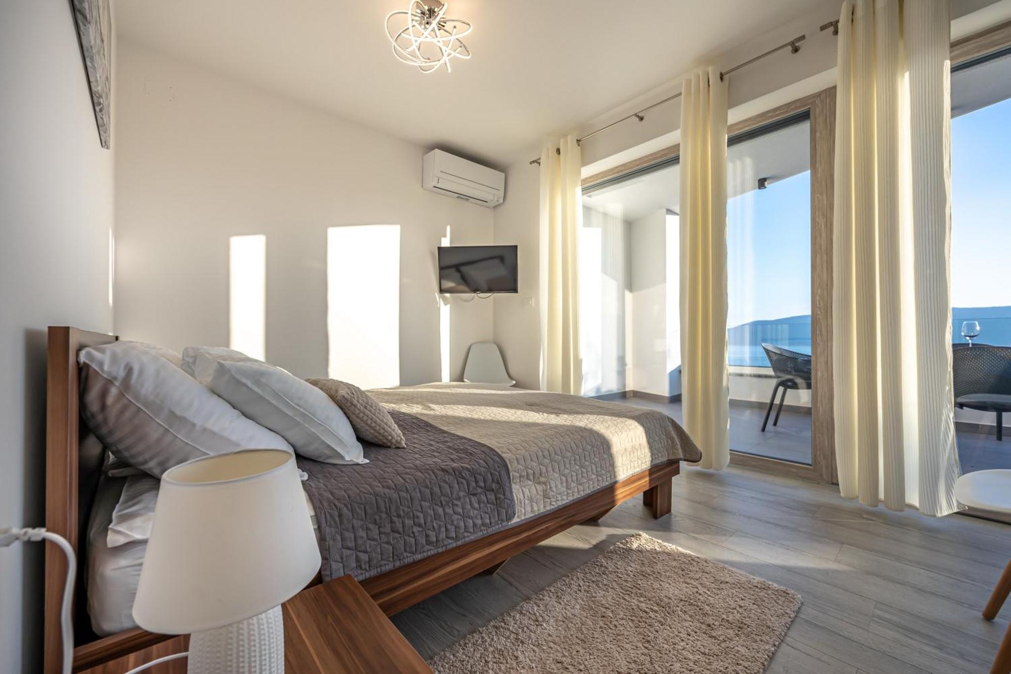 Luxury Villas White Sails Pinezici  Exterior photo