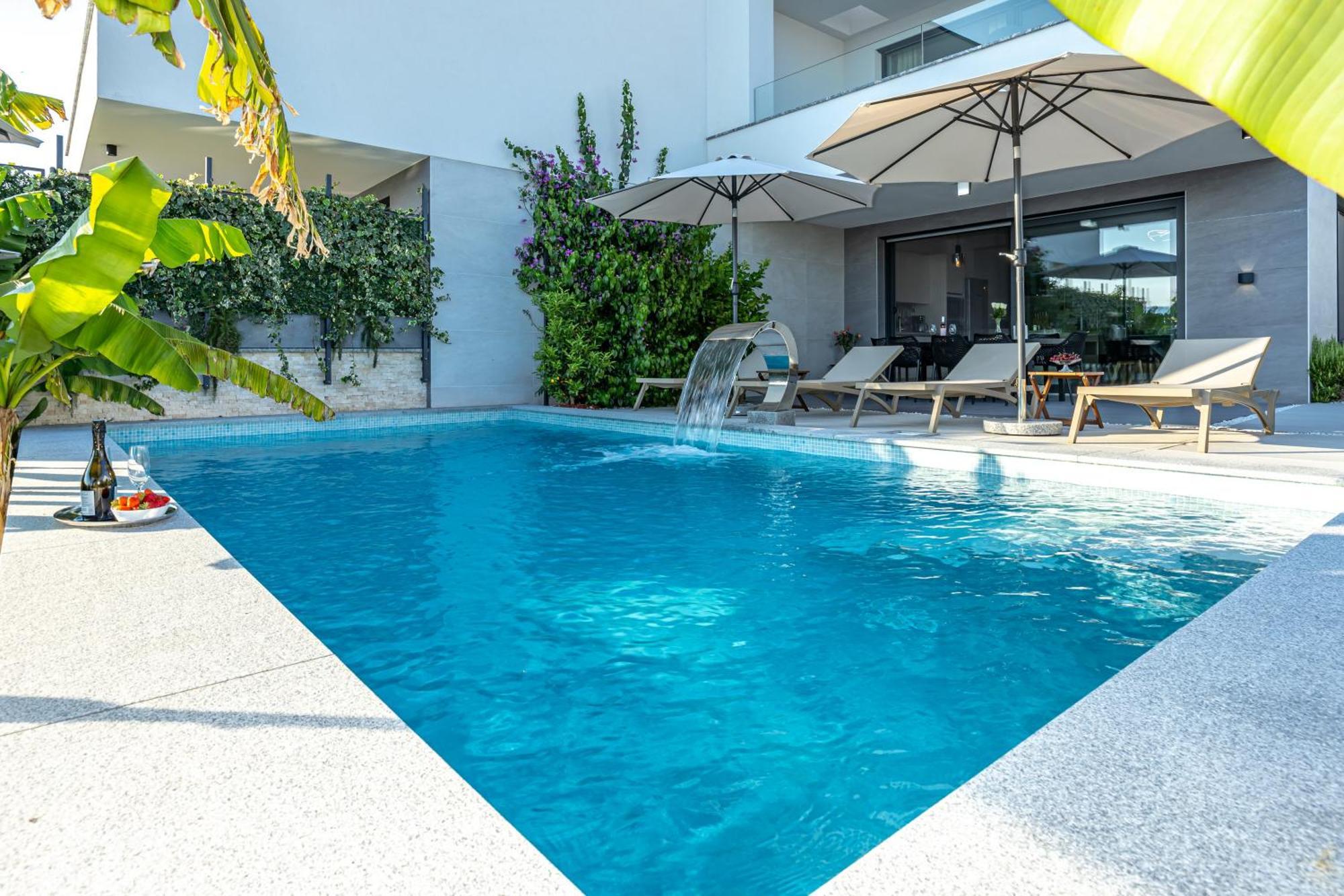 Luxury Villas White Sails Pinezici  Exterior photo